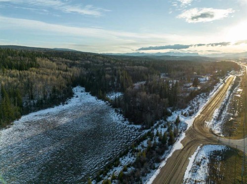 101 & 102-941 Makenny Street, Hinton, AB 