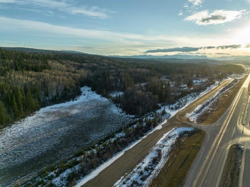 101 & 102-941 Makenny Street, Hinton, AB 