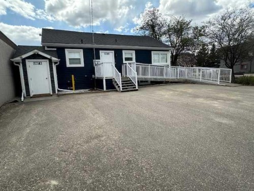 4908 51 Avenue, Whitecourt, AB 