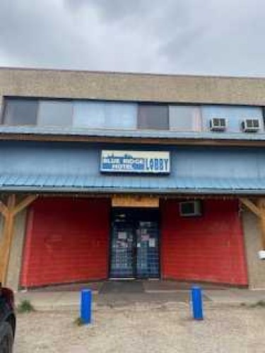306 3Rd Street, Blue Ridge, AB 