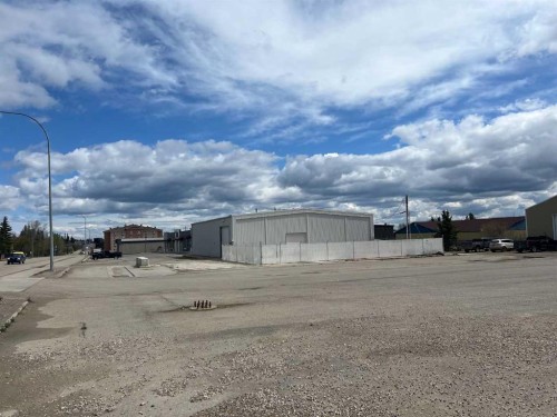 5625 4 Avenue, Edson, AB 