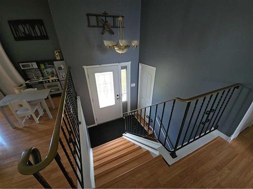 401 7 Avenue, Fox Creek, AB - Indoor Photo Showing Other Room