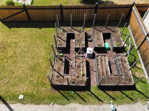 401 7 Avenue, Fox Creek, AB - Outdoor