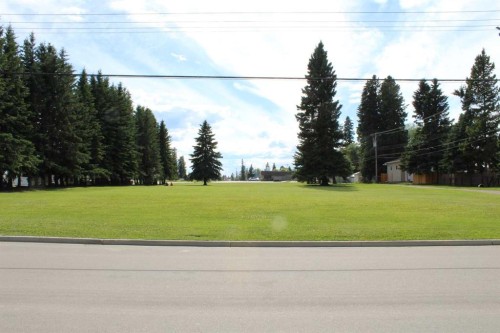 4022 4 Avenue, Edson, AB 