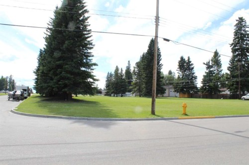 4022 4 Avenue, Edson, AB 