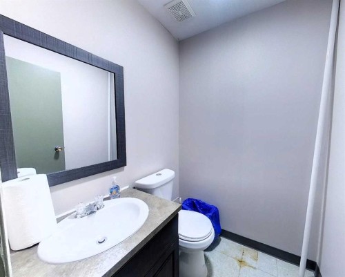 5025 1 Avenue, Edson, AB 