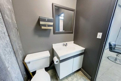 5025 1 Avenue, Edson, AB 