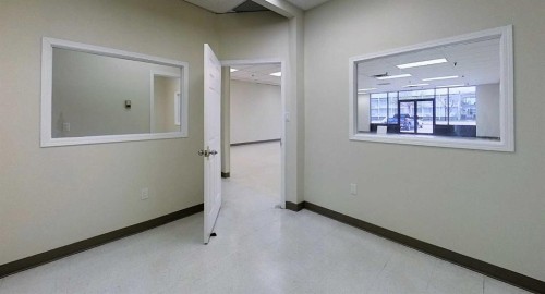 5025 1 Avenue, Edson, AB 