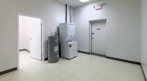 5025 1 Avenue, Edson, AB 