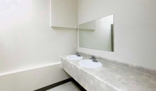 5025 1 Avenue, Edson, AB 