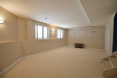 110 Guimond Place, Hinton, AB - Indoor Photo Showing Other Room