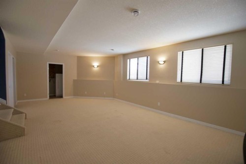 110 Guimond Place, Hinton, AB - Indoor Photo Showing Other Room
