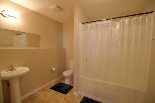 110 Guimond Place, Hinton, AB - Indoor Photo Showing Bathroom