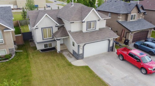 110 Guimond Place, Hinton, AB - Outdoor