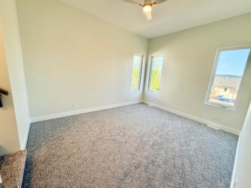 124 Trestle Place, Hinton, AB - Indoor Photo Showing Other Room