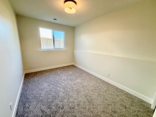 124 Trestle Place, Hinton, AB - Indoor Photo Showing Other Room