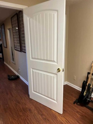 500 8 Street, Fox Creek, AB - Indoor