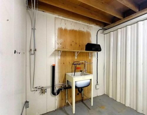 308 56 Street, Edson, AB 