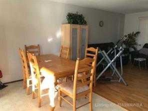 403 7 Avenue, Fox Creek, AB - Indoor Photo Showing Other Room