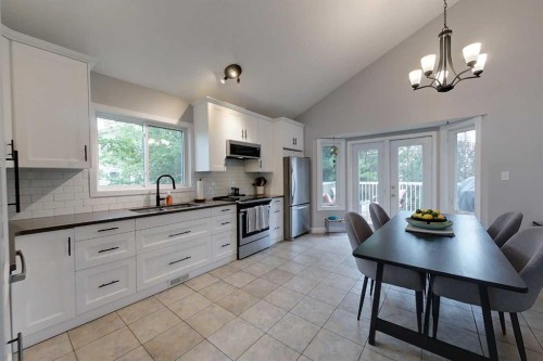 805 7 Avenue Sw, Slave Lake, AB - Indoor