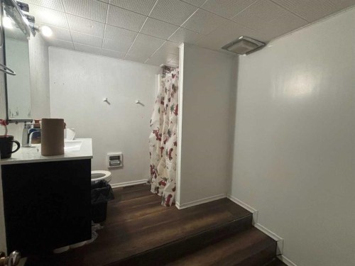 4752 50 Avenue, Whitecourt, AB 