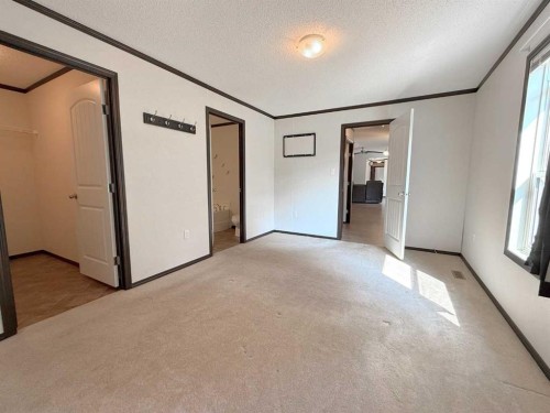 670051A Highway 813, Rural Athabasca County, AB - Indoor Photo Showing Other Room