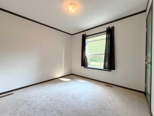 670051A Highway 813, Rural Athabasca County, AB - Indoor Photo Showing Other Room