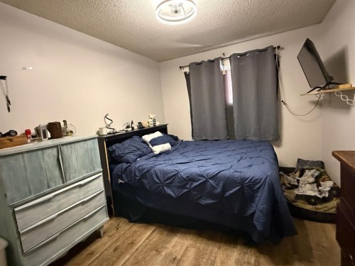 4817 42 Street, Athabasca, AB - Indoor Photo Showing Bedroom