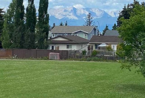 121 Sutherland Avenue, Hinton, AB - Outdoor