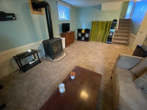 121 Sutherland Avenue, Hinton, AB - Indoor With Fireplace