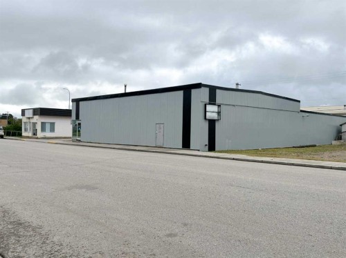 4915 3 Avenue, Edson, AB 