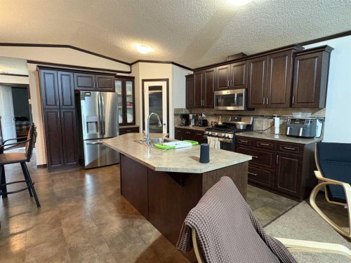 2600 Gooseberry Lane, Wabasca, AB - Indoor Photo Showing Kitchen