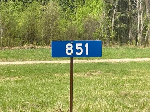 851 Wolf Trail, Sandy Lake, AB 