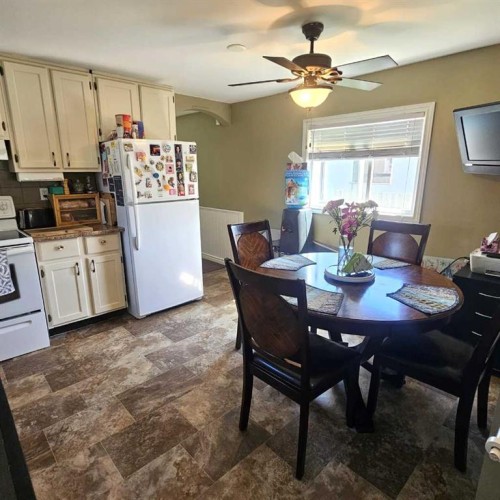 613 53 Street, Edson, AB - Indoor