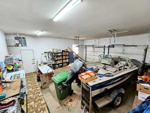 2718 Jackson Street, Wabasca, AB - Indoor Photo Showing Garage