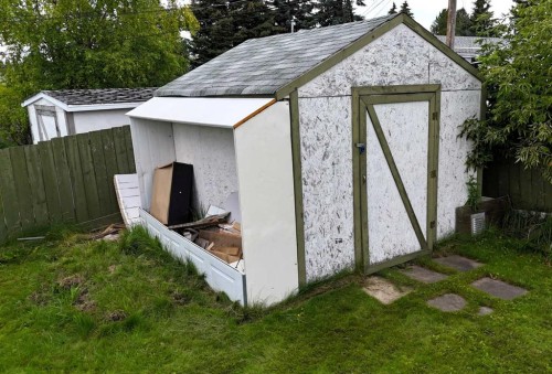 5124 8 Avenue, Edson, AB - Outdoor