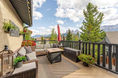 101 Wapiti Close, Canmore, AB - Outdoor With Exterior
