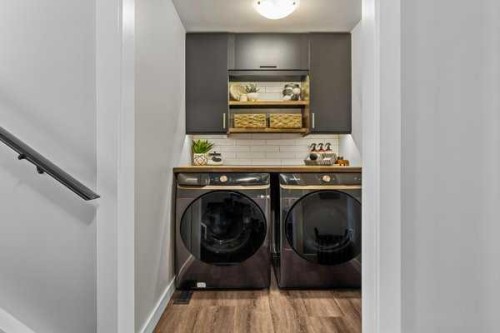 101 Wapiti Close, Canmore, AB - Indoor Photo Showing Laundry Room