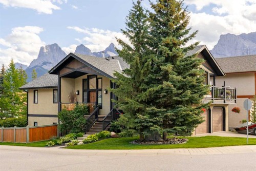 101 Wapiti Close, Canmore, AB - Outdoor With Facade