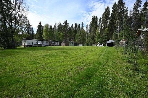 248 Lakeshore Drive North, Island Lake, AB 