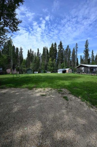 248 Lakeshore Drive North, Island Lake, AB 