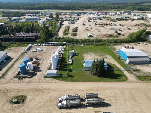 300 1B Avenue, Fox Creek, AB 