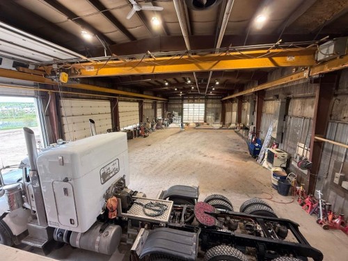 300 1B Avenue, Fox Creek, AB 