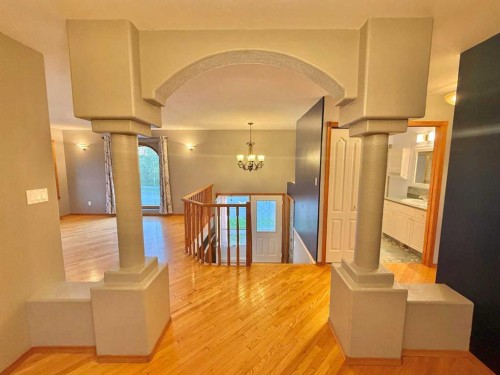 131 Tocher Avenue, Hinton, AB - Indoor Photo Showing Other Room