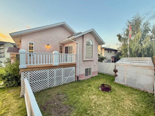 131 Tocher Avenue, Hinton, AB - Outdoor With Deck Patio Veranda