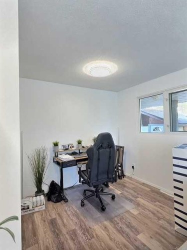 800 Connaught Drive, Jasper, AB - Indoor