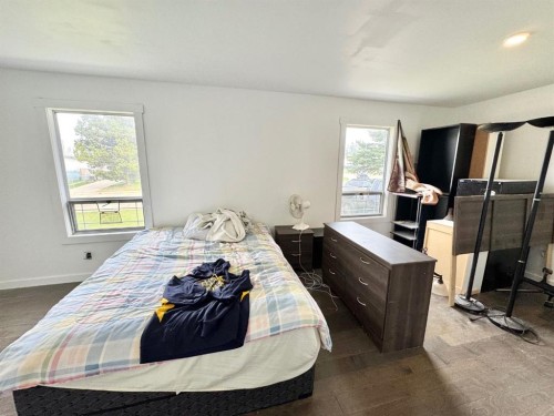 27 Centenial Crescent, Swan Hills, AB - Indoor Photo Showing Bedroom