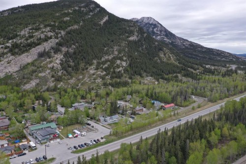 100 Mount Fable Drive, Exshaw, AB 