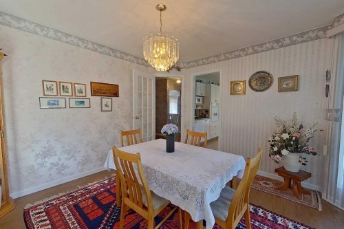 4102 Hees Drive, Athabasca, AB - Indoor Photo Showing Dining Room