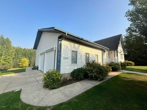 4102 Hees Drive, Athabasca, AB - Outdoor